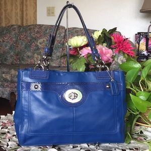Coach Penelope Carryall Tote Handbag Purse